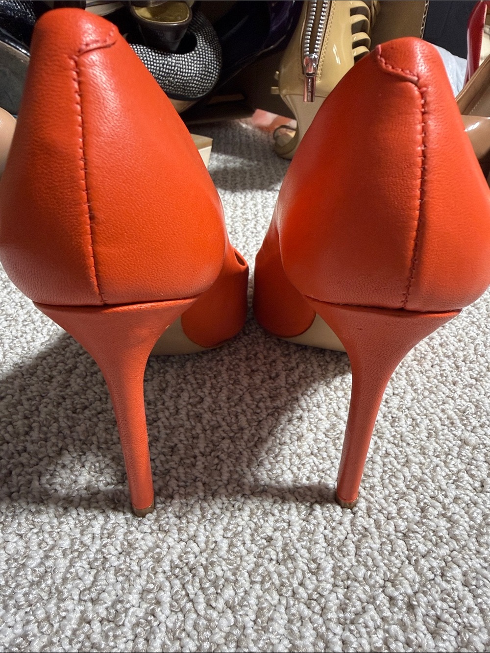 SCHUTZ Orange Pointed-Toe Stiletto Pumps NWOT - Picture 4 of 5